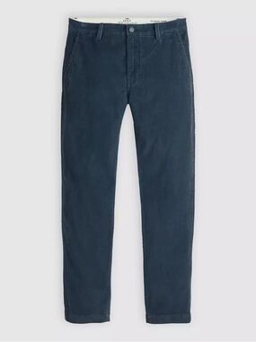 NWT- Levi’s- Xx Chino Standard Taper Corduroy Men's Pants. 32x30. Zodiac Blue